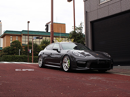 Porsche_PANAMERA_V6
